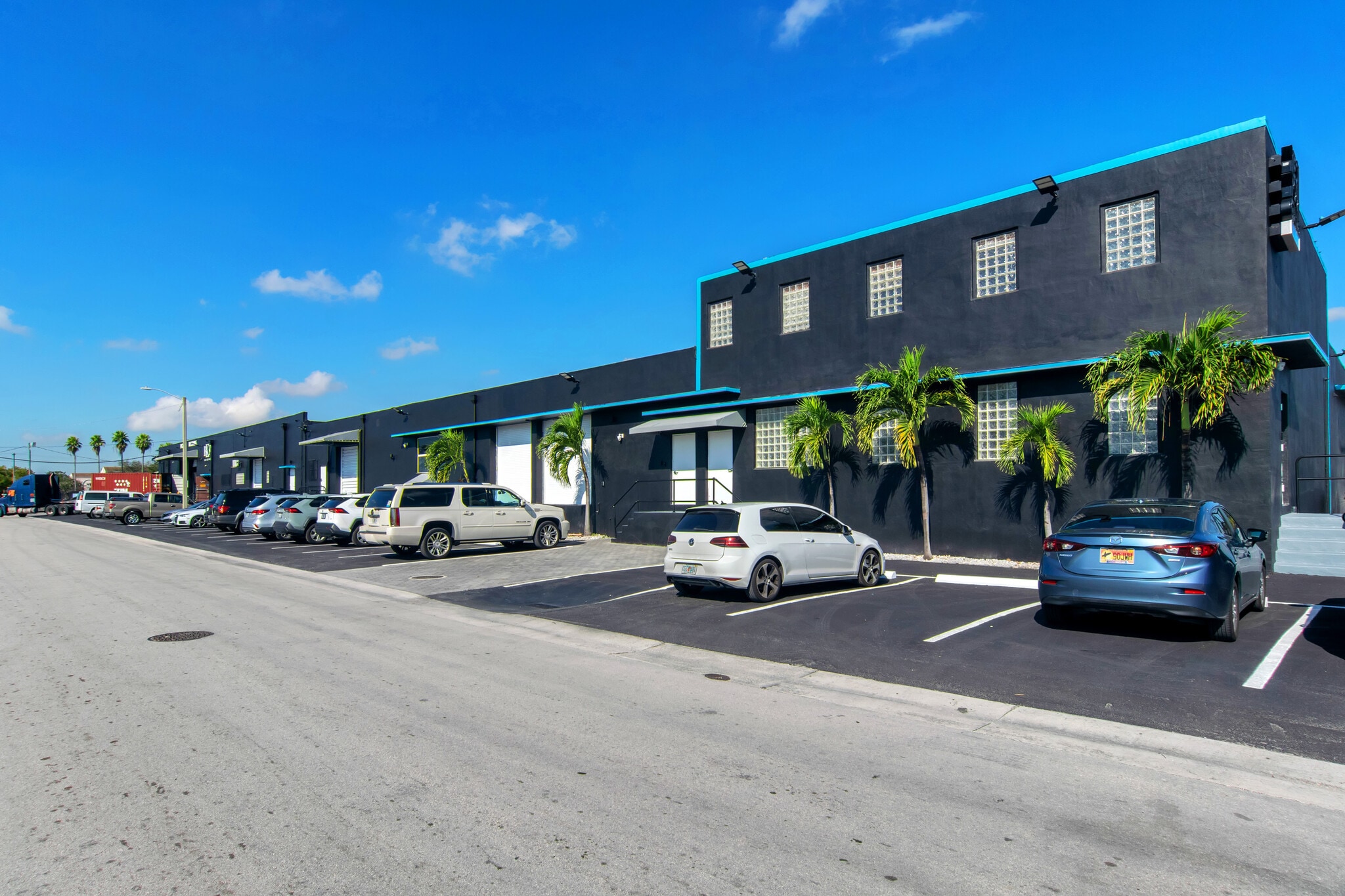 2901-2915 NW 34th St, Miami, FL for lease Building Photo- Image 1 of 18