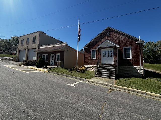 134 Wilson SE st, Floyd, VA for sale - Primary Photo - Image 1 of 1