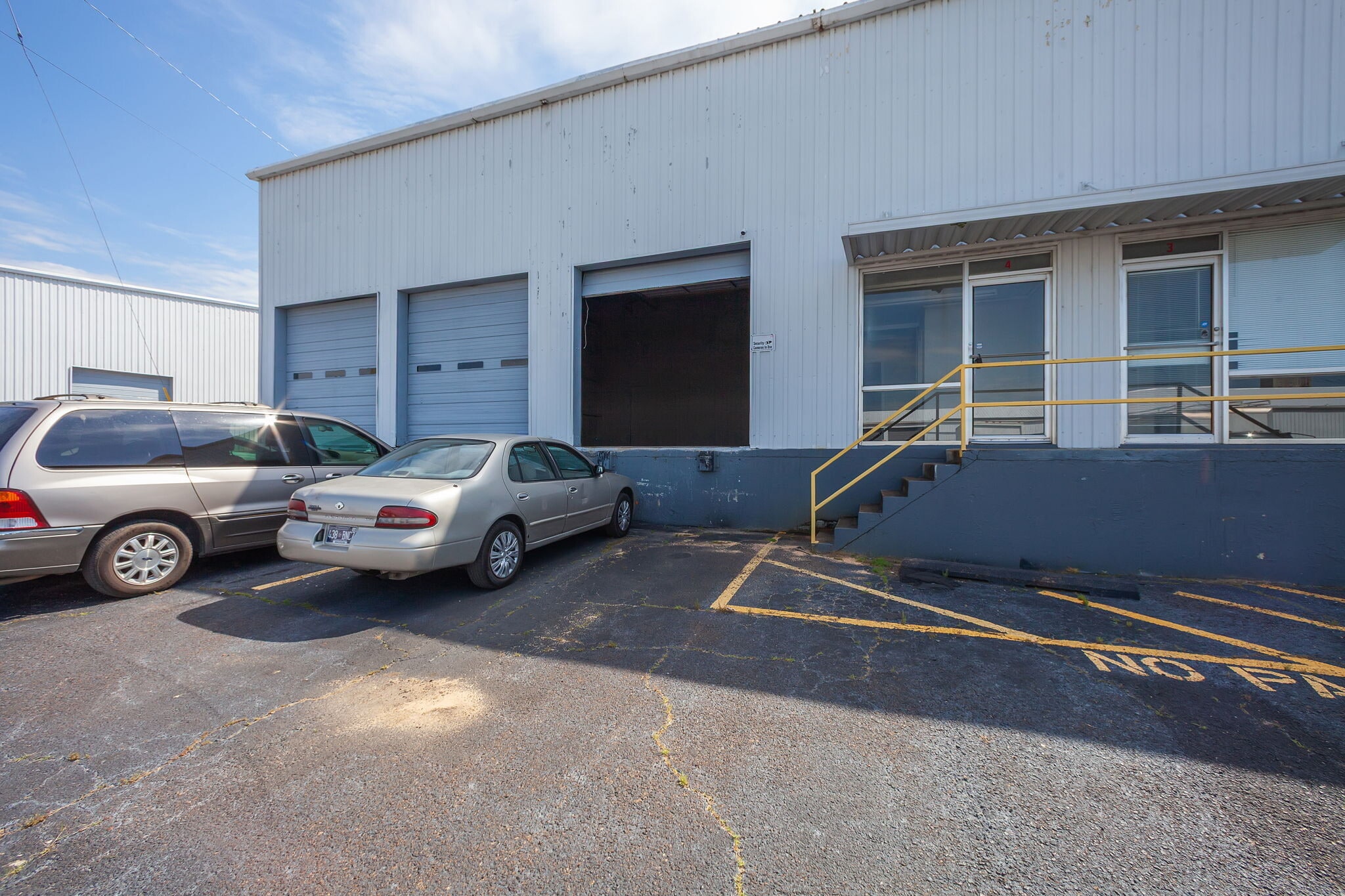123-139 Ragland Rd, Jackson, TN for lease Building Photo- Image 1 of 4