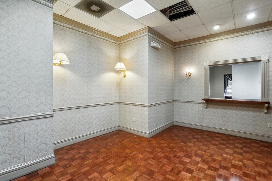20 W Washington St, Hagerstown, MD for lease - Building Photo - Image 2 of 20