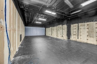 11 Mile Hill Rd, Newtown, CT for lease Interior Photo- Image 1 of 2