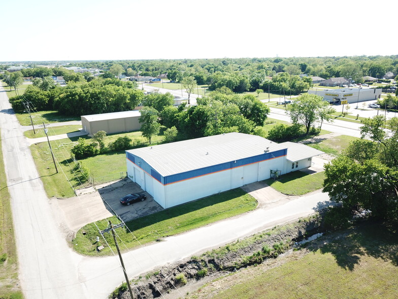 501 S Virginia St, Terrell, TX for sale - Building Photo - Image 1 of 1