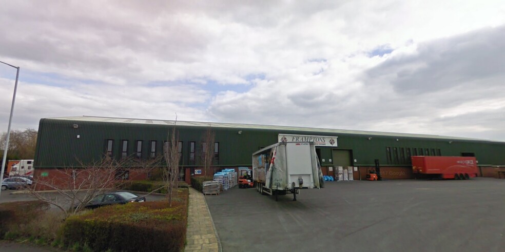 Visku 367, Shepton Mallet for lease - Building Photo - Image 1 of 4