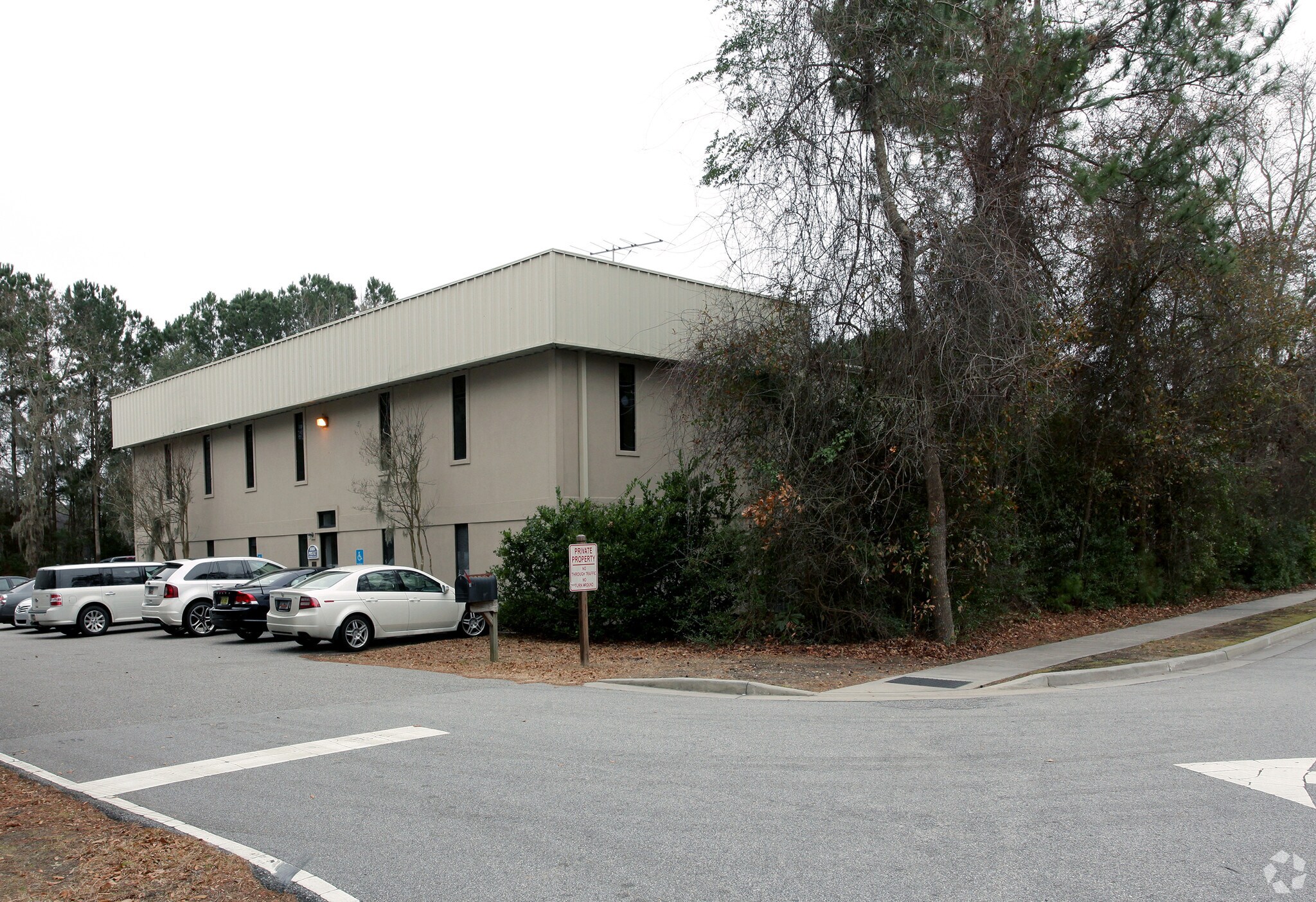 3325 S Morgans Point Rd, Mount Pleasant, SC for sale Primary Photo- Image 1 of 1