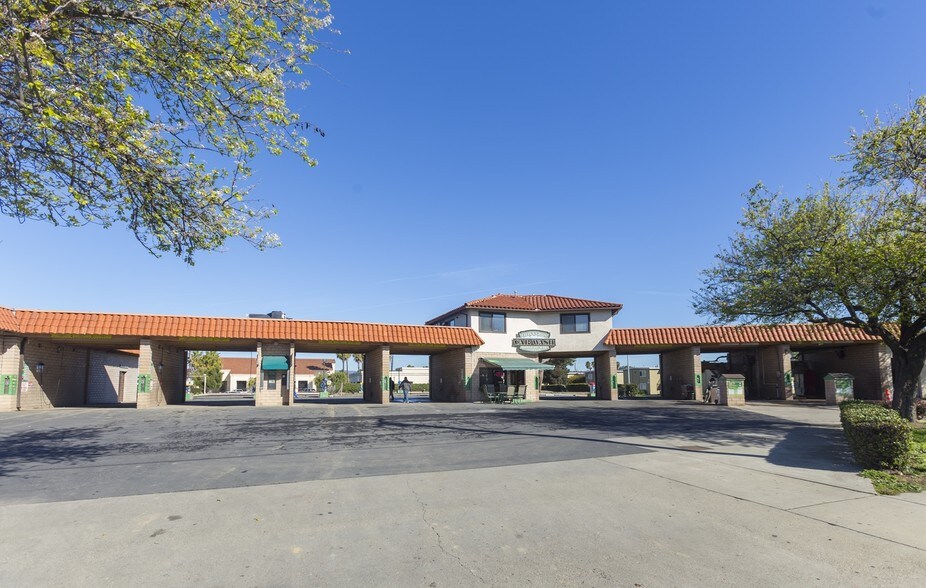 113 E Pine Ave, Lompoc, CA for sale - Primary Photo - Image 1 of 1