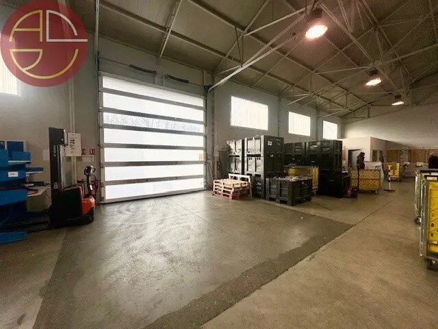 Industrial in Toulouse for lease - Building Photo - Image 2 of 8