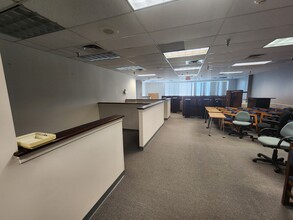 1 Civic Center Plz, Poughkeepsie, NY for lease Interior Photo- Image 2 of 6