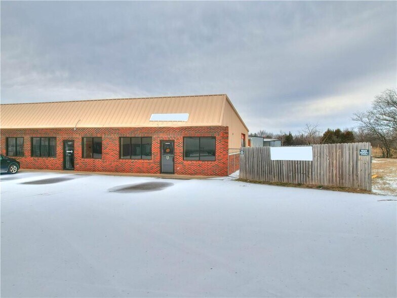 14106 Acme Rd, Shawnee, OK for sale - Building Photo - Image 1 of 1
