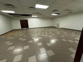145 S 79th St, Chandler, AZ for lease Interior Photo- Image 1 of 2