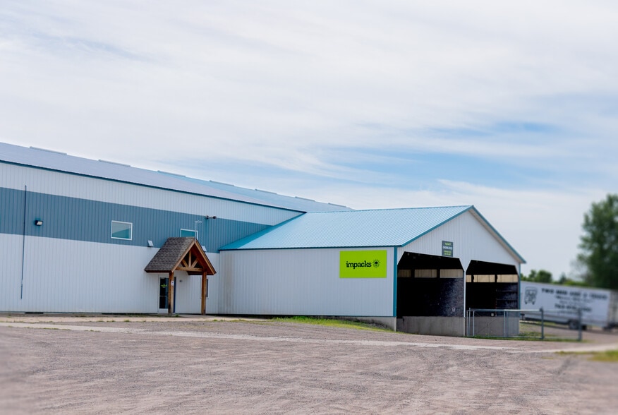 2330 County Road 137, Waite Park, MN for lease - Building Photo - Image 1 of 28