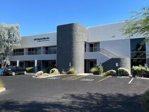 1929 W Lone Cactus Dr, Phoenix, AZ for lease Interior Photo- Image 1 of 19