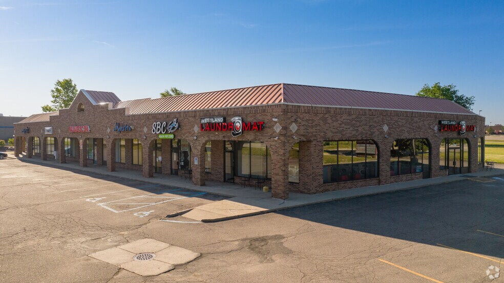 3557135691 Central City Pky, Westland, MI 48185