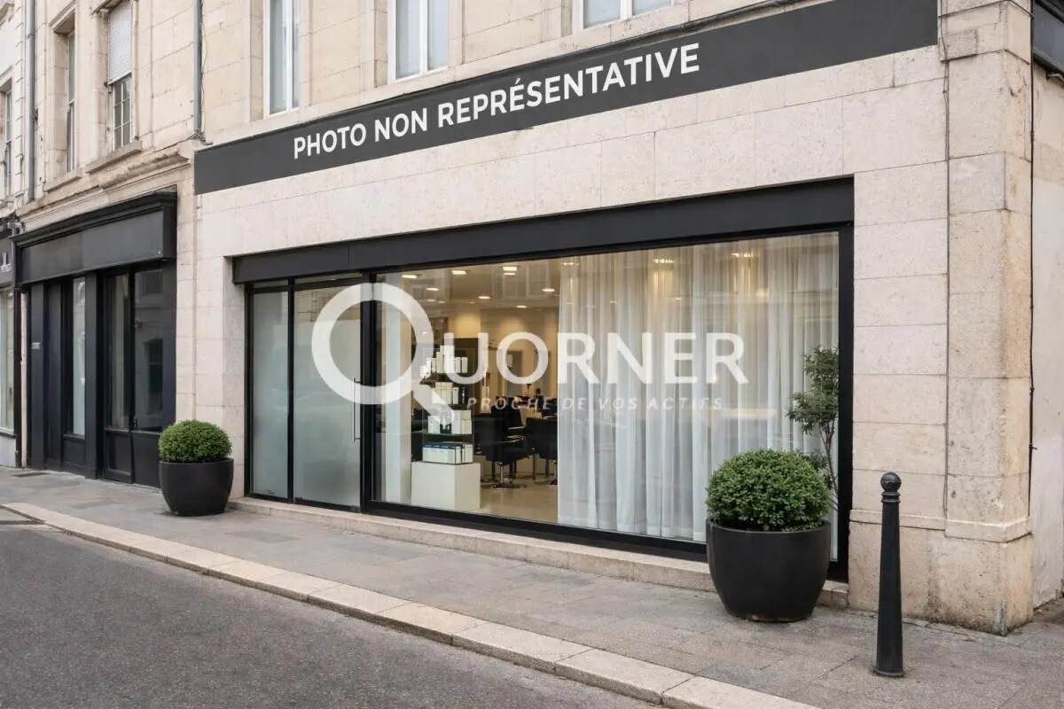 Retail in Mâcon for sale Building Photo- Image 1 of 6