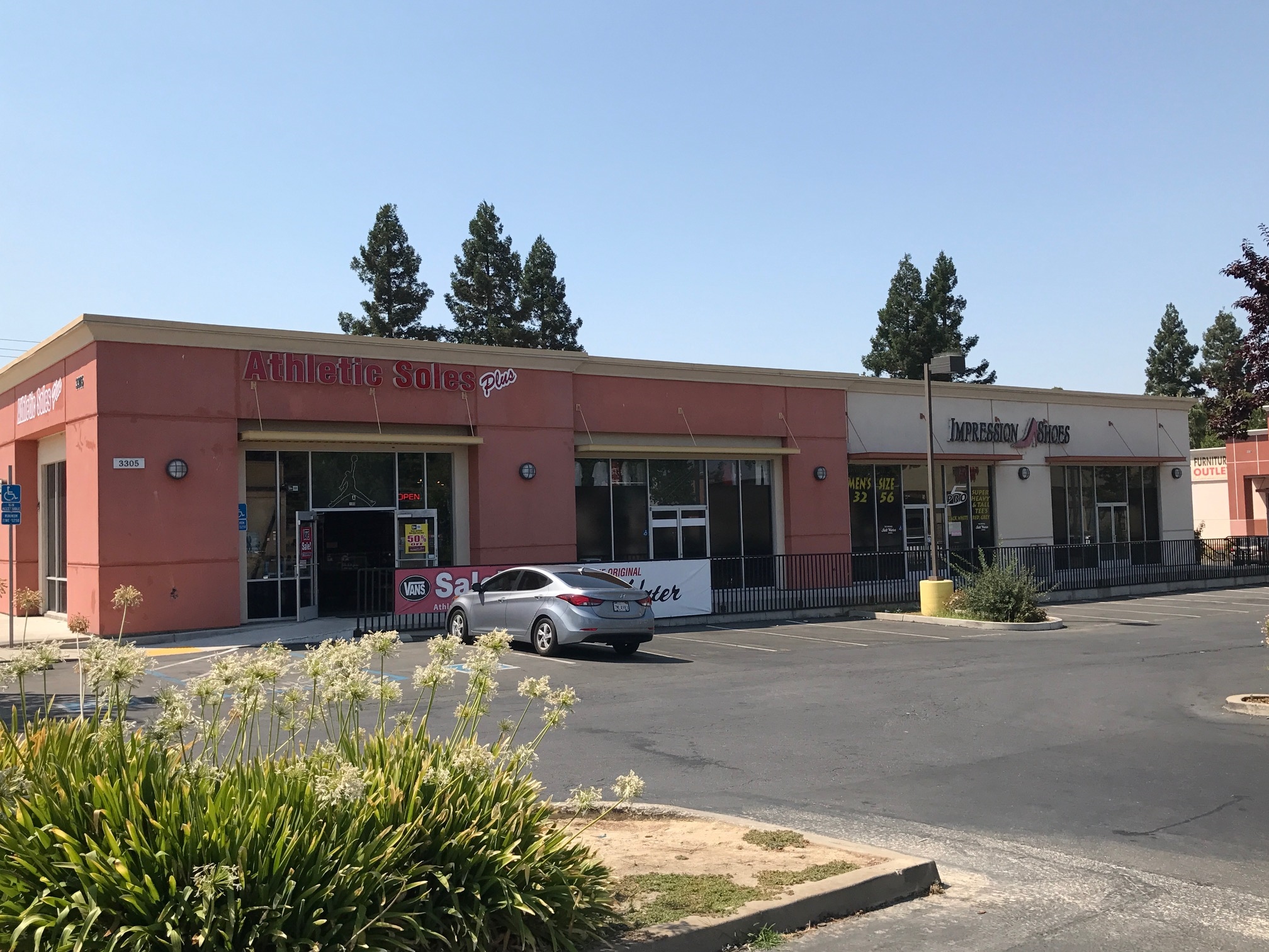 3305-3315 Northgate Blvd, Sacramento, CA 95834 - Northgate Plaza | LoopNet