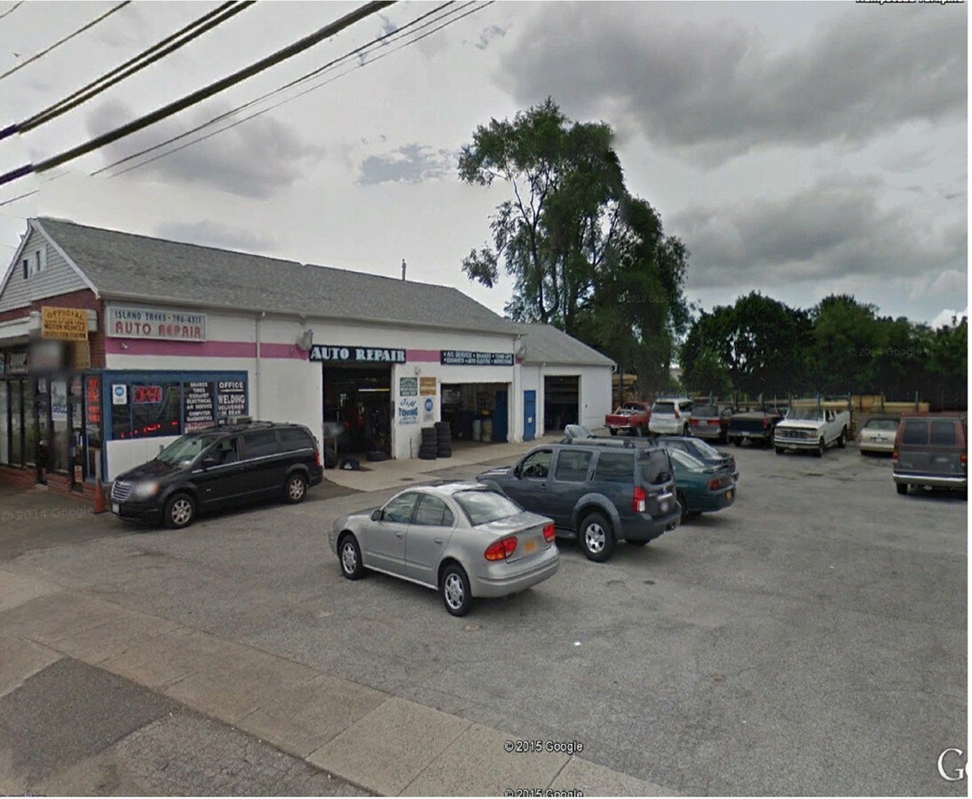 4190 Hempstead Tpke, Bethpage, NY 11714