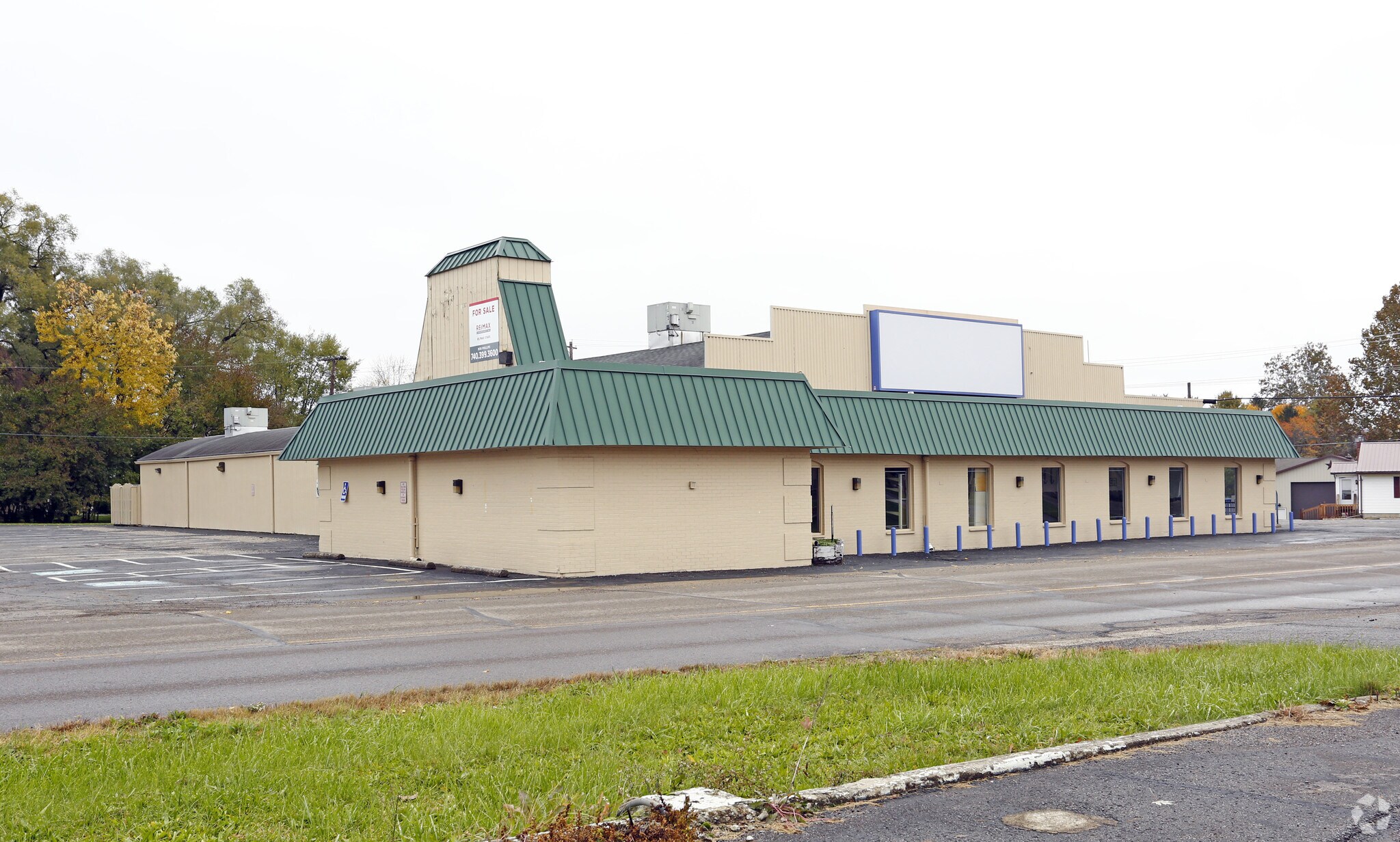 130 S Main St, Fredericktown, OH for sale Primary Photo- Image 1 of 1