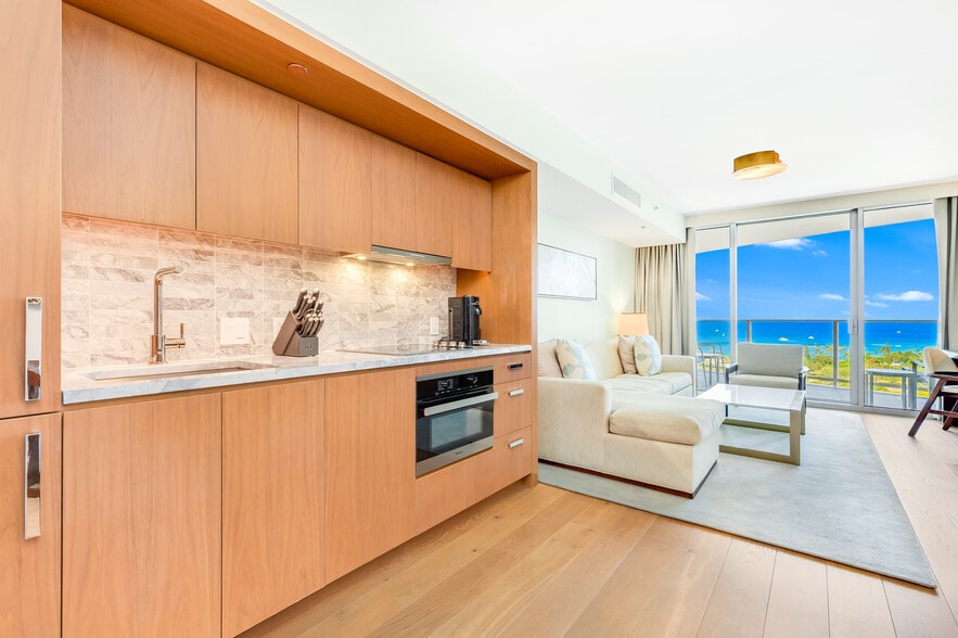 2139 Kuhio Ave. 27TH and 34th Floor, Honolulu, HI for sale - Building Photo - Image 3 of 20