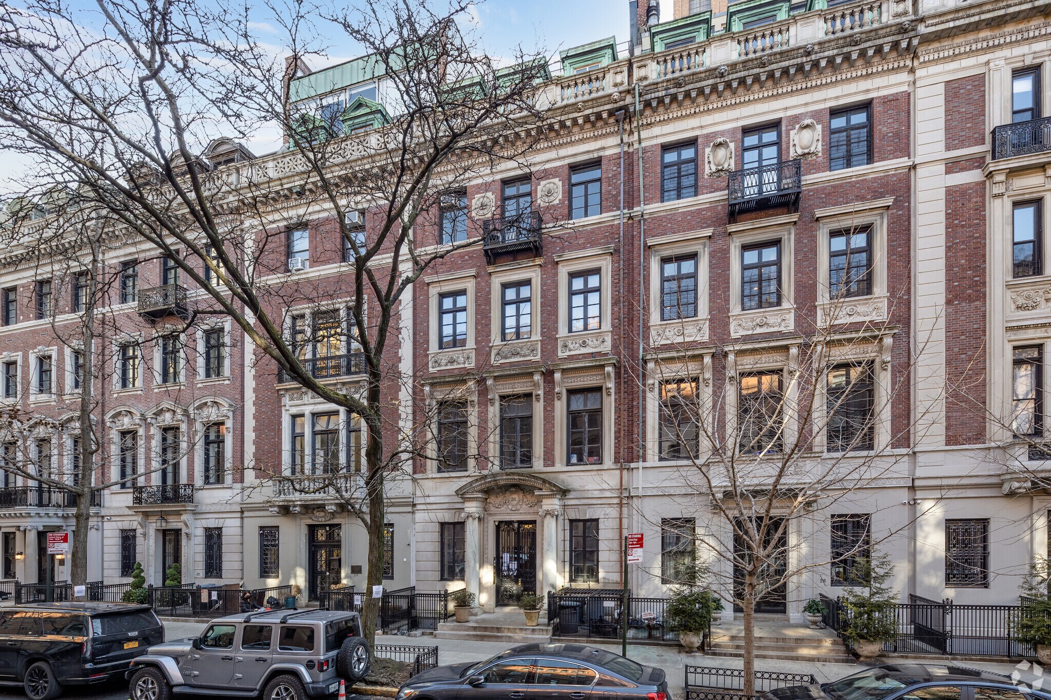 26 W 74th St, New York, NY for sale Primary Photo- Image 1 of 1