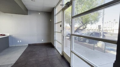 3220-3370 E Flamingo Rd, Las Vegas, NV for lease - Commercial Listing Video 