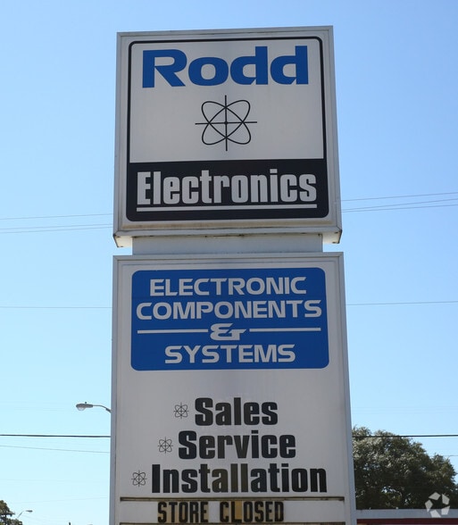 1211 N Slappey Blvd, Albany, GA for lease - Building Photo - Image 2 of 5