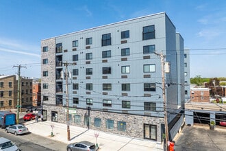 6515 Ridge Ave, Philadelphia, PA for lease Interior Photo- Image 1 of 4