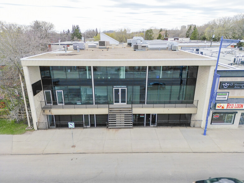 7708 104th St NW, Edmonton, AB for lease - Building Photo - Image 1 of 4