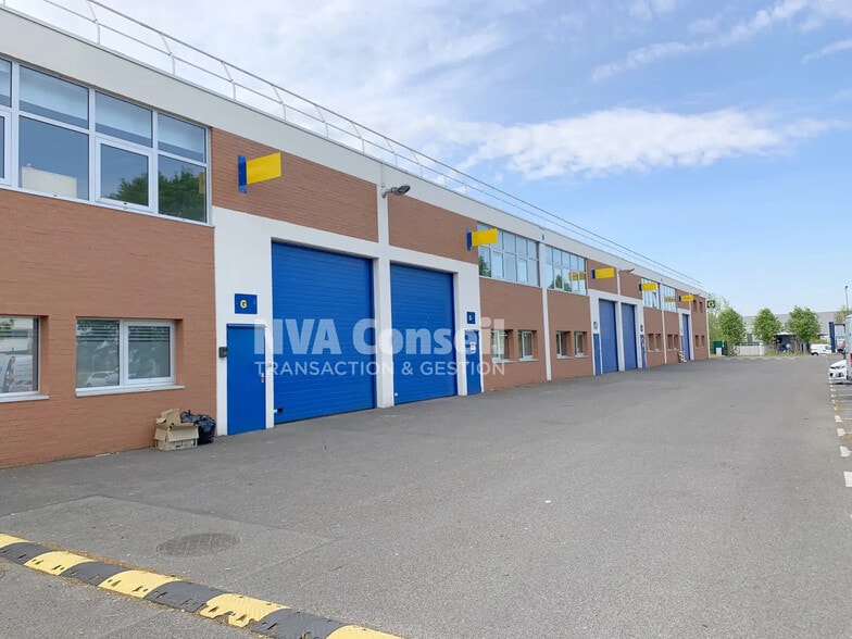 Flex in SAINT-OUEN-L'AUMONE for lease - Building Photo - Image 2 of 12