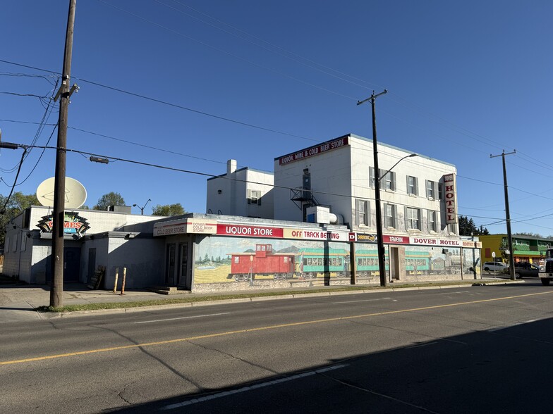 12704 120th St NW, Edmonton, AB for sale - Building Photo - Image 3 of 13