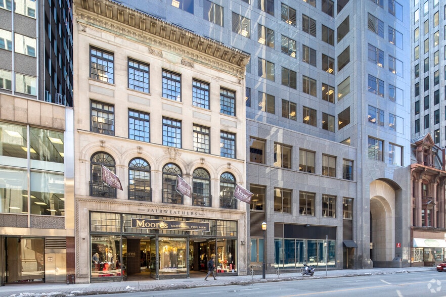 100 Yonge St, Toronto, ON for lease - Building Photo - Image 1 of 7