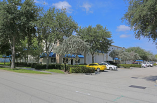 Fort Lauderdale Commerce Center - Warehouse