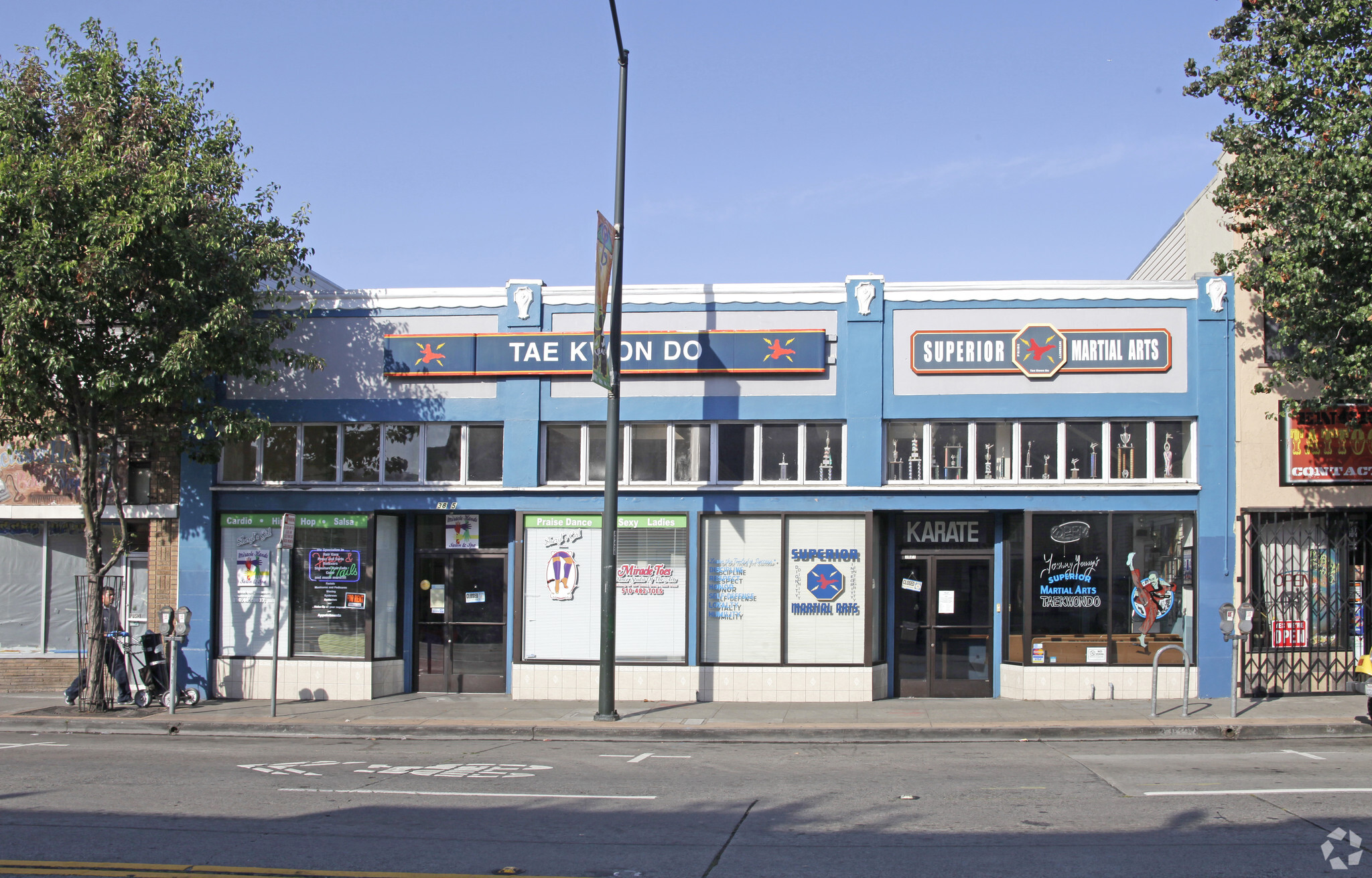 3823-3825 Macarthur Blvd, Oakland, CA for lease Primary Photo- Image 1 of 4