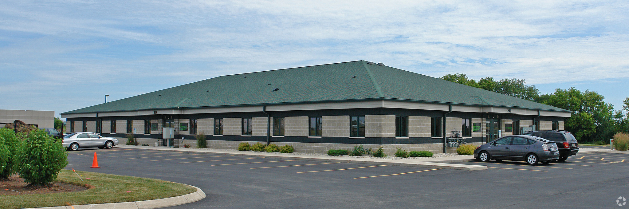 215 Corporate Dr, Beaver Dam, WI for lease Building Photo- Image 1 of 7