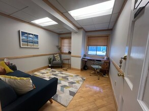 225 Main St, Westport, CT for lease Interior Photo- Image 2 of 3