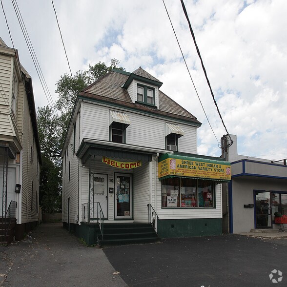 1126 State St, Schenectady, NY for sale - Primary Photo - Image 1 of 1