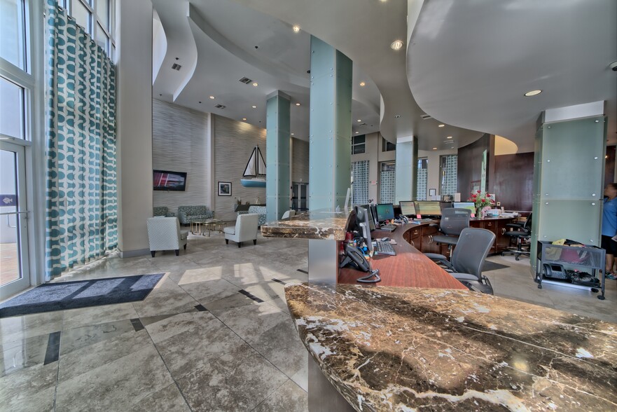 9860 S Thomas Dr, Panama City, FL for sale - Lobby - Image 2 of 2