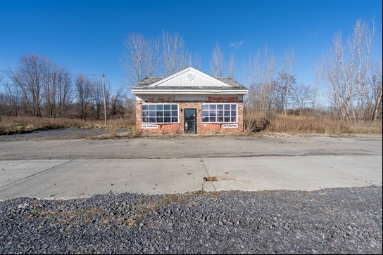 6759 US HWY 11, Potsdam, NY for lease - Building Photo - Image 1 of 5