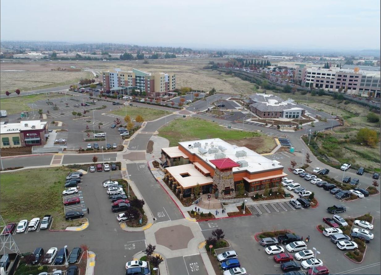 238 Gibson Dr, Roseville, CA 95678