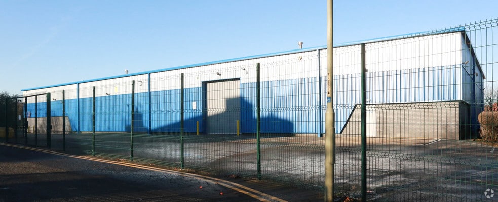 4 Didcot Way, Boldon Colliery for lease - Building Photo - Image 3 of 3