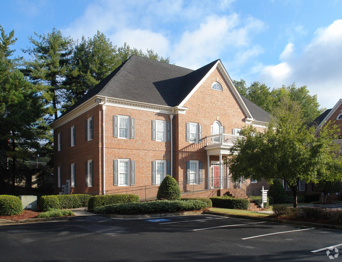 286 S Main St, Alpharetta, GA 30009