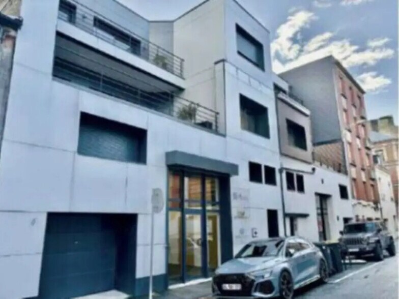 Office in Le Havre for lease - Building Photo - Image 1 of 2