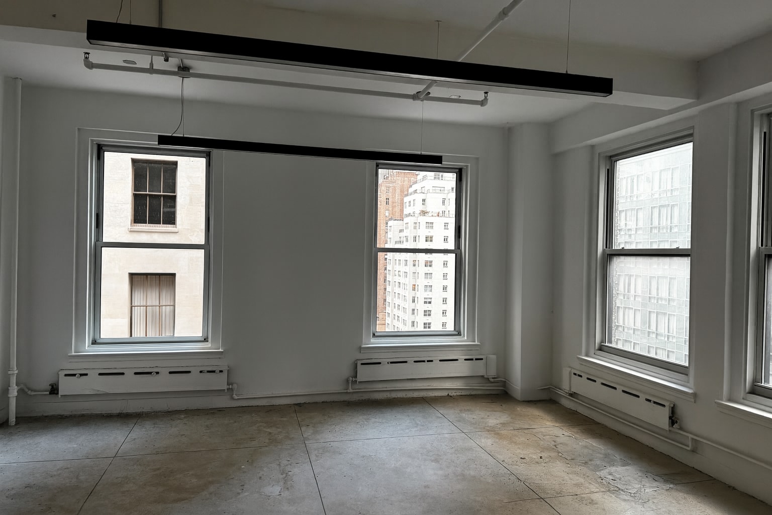 119-121 W 57th St, New York, NY for lease Interior Photo- Image 1 of 4