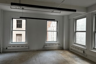 119-121 W 57th St, New York, NY for lease Interior Photo- Image 1 of 4