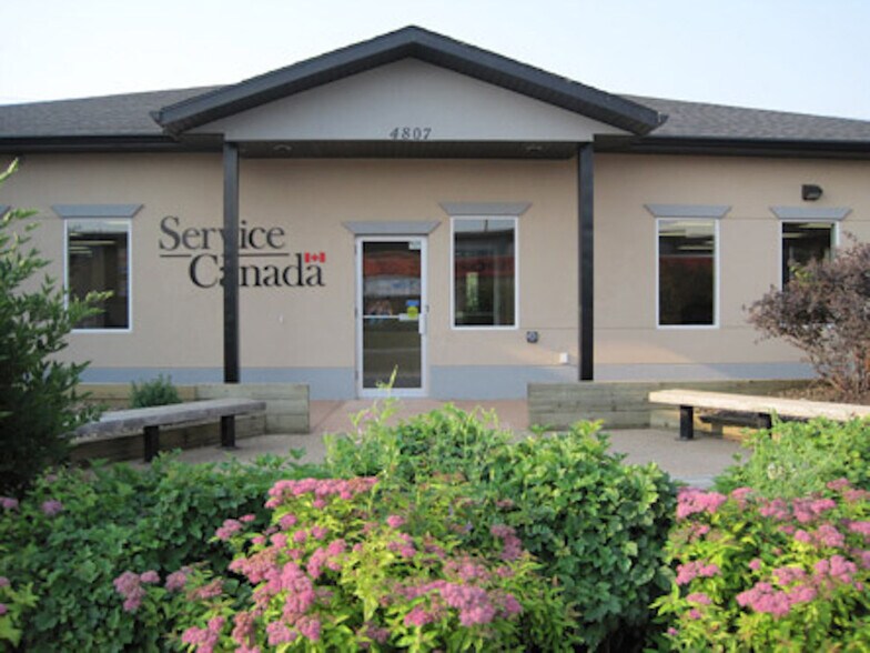 4807 50th Ave, St Paul, AB T0A 3A3