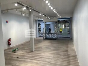 Retail in Poitiers for lease Building Photo- Image 2 of 4