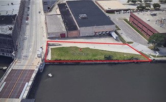 More details for 101 S 2nd St, Milwaukee, WI - Land for Lease