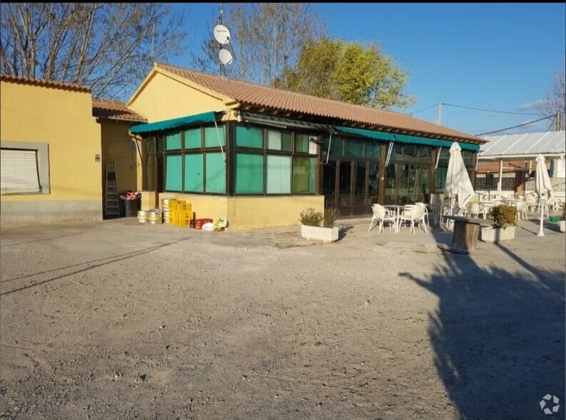 Calle Nicanora Agüero, S/N, Velayos, Ávila for sale - Primary Photo - Image 1 of 8