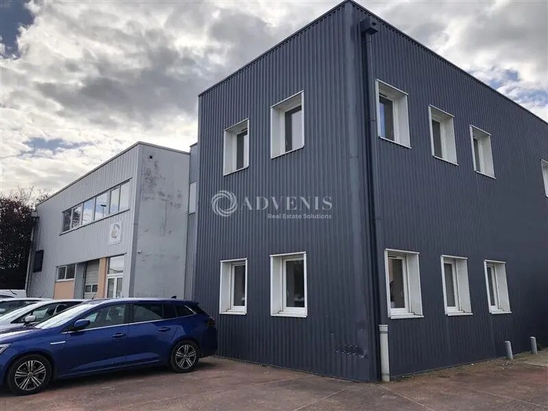 Flex in Pulnoy for lease Building Photo- Image 1 of 6