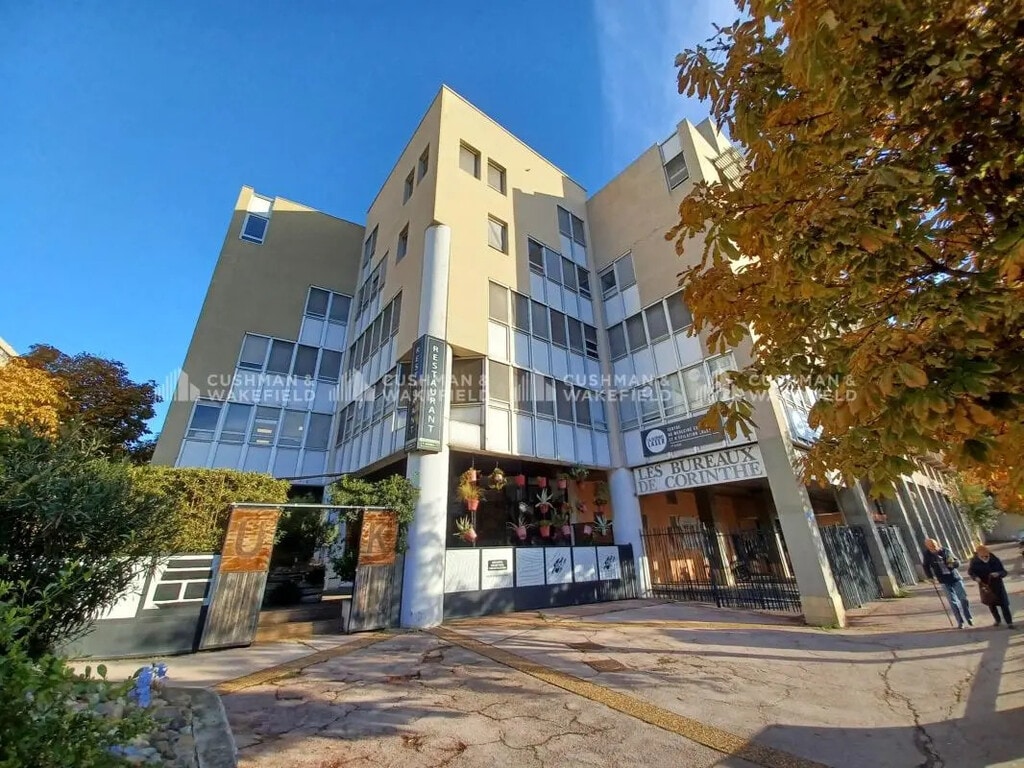 Location Bureaux 122 m² à 557 m² - Photo 1