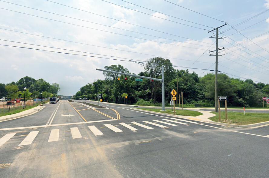 E. Pulaski Highway & Commerce Center Drive, Elkton, MD for sale - Building Photo - Image 3 of 3