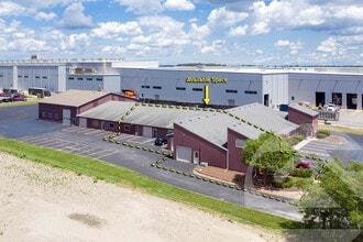 2029 Wood-Bridge Blvd, Bowling Green, OH for lease Building Photo- Image 1 of 1